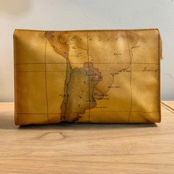 Alviero Martini Bags Alviero Martini A Classe World Map Clutch